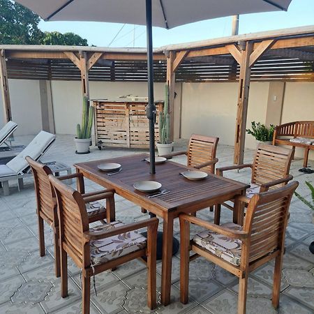 Lovely Caribbean Family Villa With Private Pool Willemstad Buitenkant foto